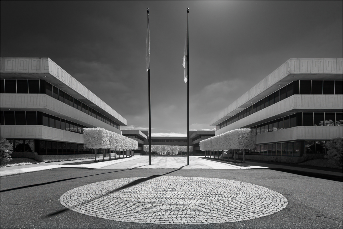 Amundsen David Symmetry in Architecture Print   Mono   Class A 20260211
